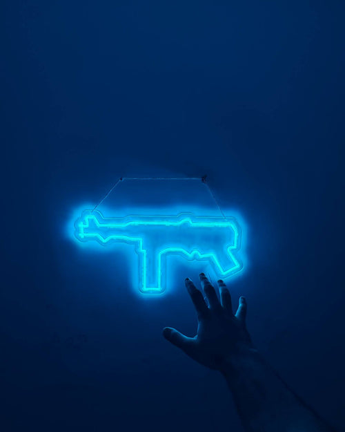 MP40 Wall Buy - 62 x 32 cm